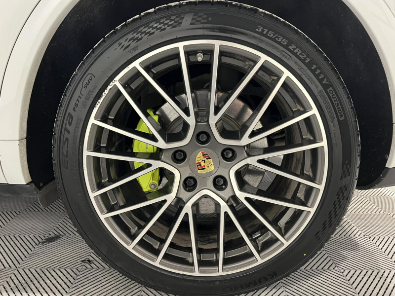 Photo 18 de l'offre de PORSCHE CAYENNE  E-Hybrid 3.0 V6 462 ch Tiptronic BVA S à 47990€ chez VL Auto