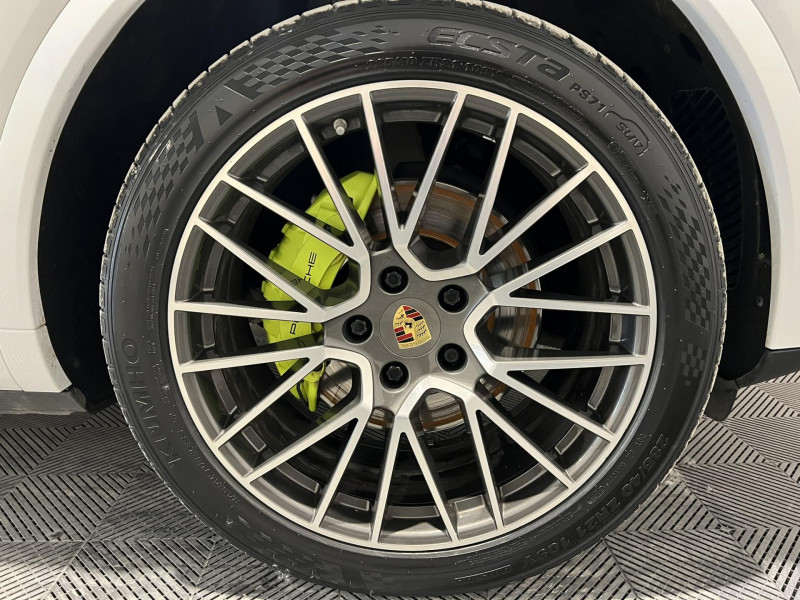 Photo 16 de l'offre de PORSCHE CAYENNE  E-Hybrid 3.0 V6 462 ch Tiptronic BVA S à 47990€ chez VL Auto