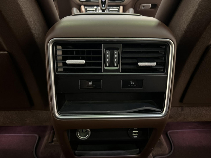 Photo 21 de l'offre de PORSCHE CAYENNE  E-Hybrid 3.0 V6 462 ch Tiptronic BVA S à 47990€ chez VL Auto