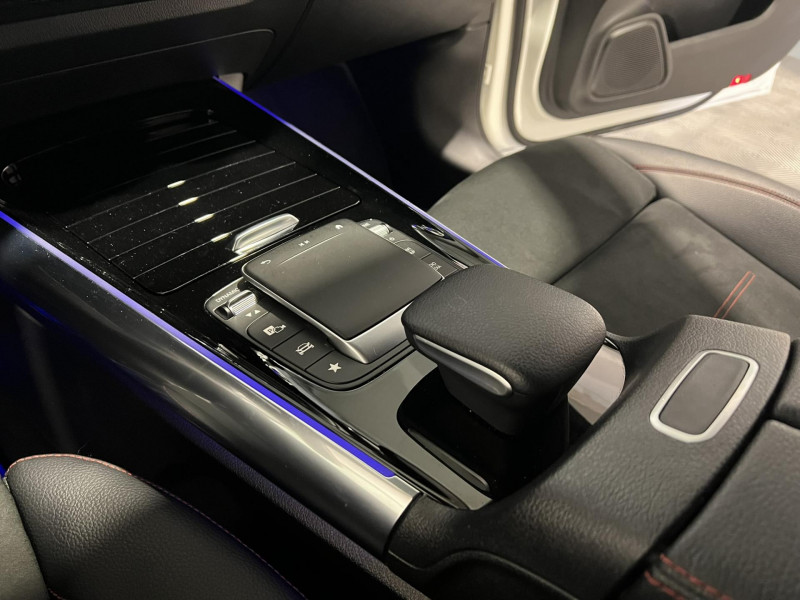 Photo 13 de l'offre de MERCEDES-BENZ CLASSE B 200 d 8G-DCT AMG Line Edition à 24990€ chez VL Auto