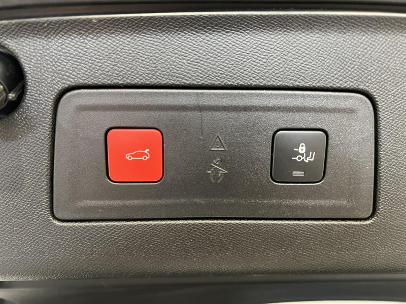 Photo 19 de l'offre de PEUGEOT 508 SW 180 ch S&S EAT8 Allure à 14990€ chez VL Auto