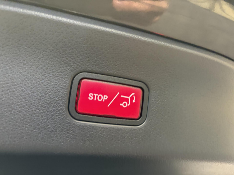 Photo 21 de l'offre de MERCEDES-BENZ GLC COUPE  220 d 9G-Tronic 4Matic AMG Line à 57990€ chez VL Auto