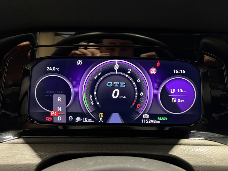 Photo 10 de l'offre de VOLKSWAGEN GOLF 1.4 Hybrid Rechargeable OPF 245 DSG6 GTE à 20490€ chez VL Auto