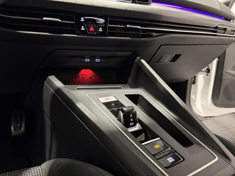 Photo 9 de l'offre de VOLKSWAGEN GOLF 1.4 Hybrid Rechargeable OPF 245 DSG6 GTE à 20490€ chez VL Auto