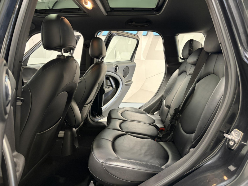 Photo 8 de l'offre de MINI COUNTRYMAN 184 ch ALL4 Cooper S BVA à 9990€ chez VL Auto