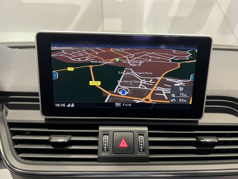 Photo 21 de l'offre de AUDI Q5  55 TFSI e 367 S tronic 7 Quattro S line à 31990€ chez VL Auto