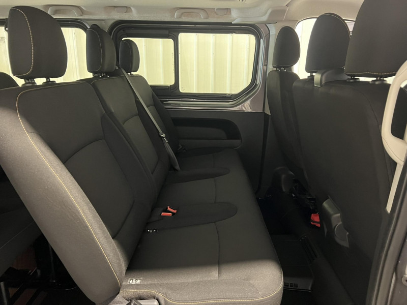 Photo 9 de l'offre de RENAULT TRAFIC  L2 dCi 125 Energy Zen 9 Places à 21990€ chez VL Auto