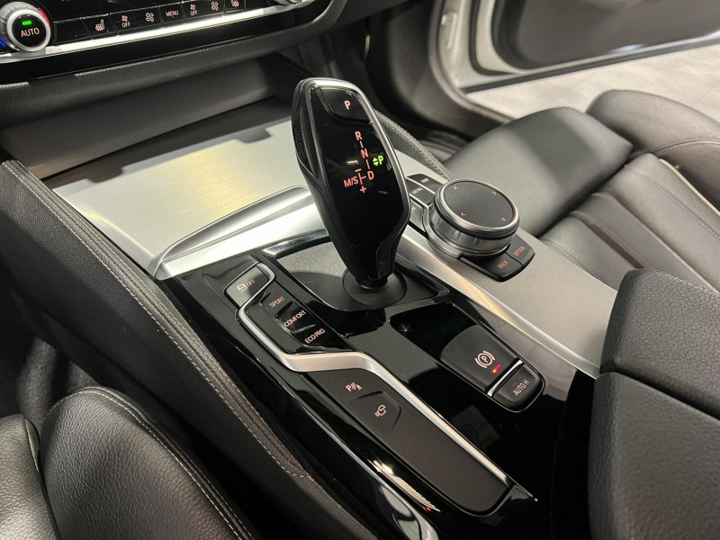Photo 13 de l'offre de BMW SERIE 5 TOURING 530d xDrive 265 ch BVA8 G31 M Sport à 32990€ chez VL Auto