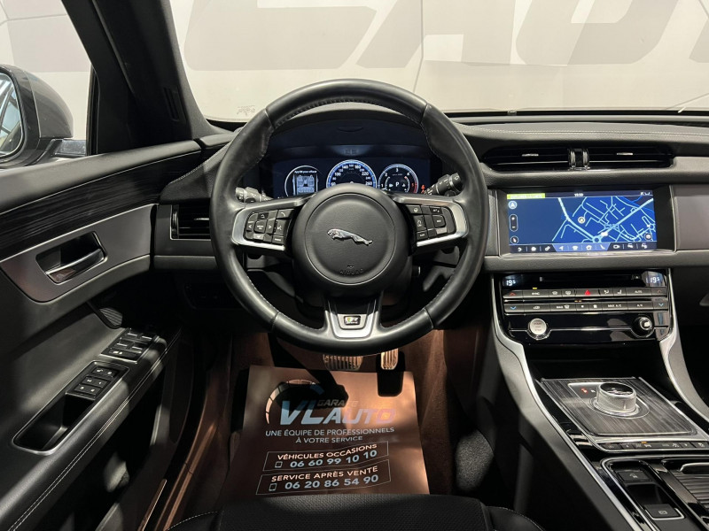 Photo 26 de l'offre de JAGUAR XF  V6 3.0 D - 300 ch BVA R-Sport à 21990€ chez VL Auto