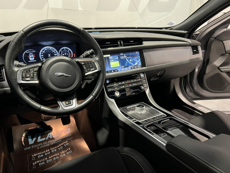 Photo 14 de l'offre de JAGUAR XF  V6 3.0 D - 300 ch BVA R-Sport à 21990€ chez VL Auto