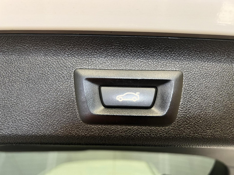 Photo 19 de l'offre de BMW SERIE 5 TOURING 530d xDrive 265 ch BVA8 G31 M Sport à 32990€ chez VL Auto