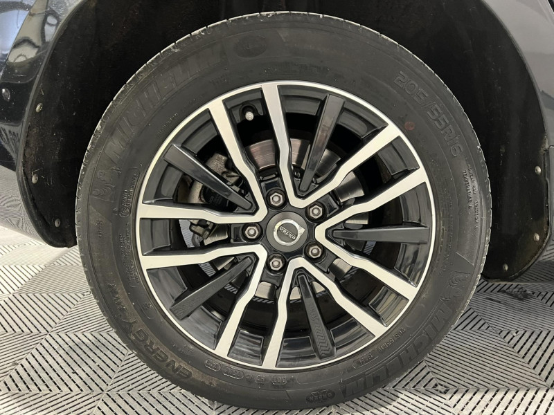Photo 16 de l'offre de VOLVO V40  D3 150 Geartronic 6 Itek Edition à 14990€ chez VL Auto