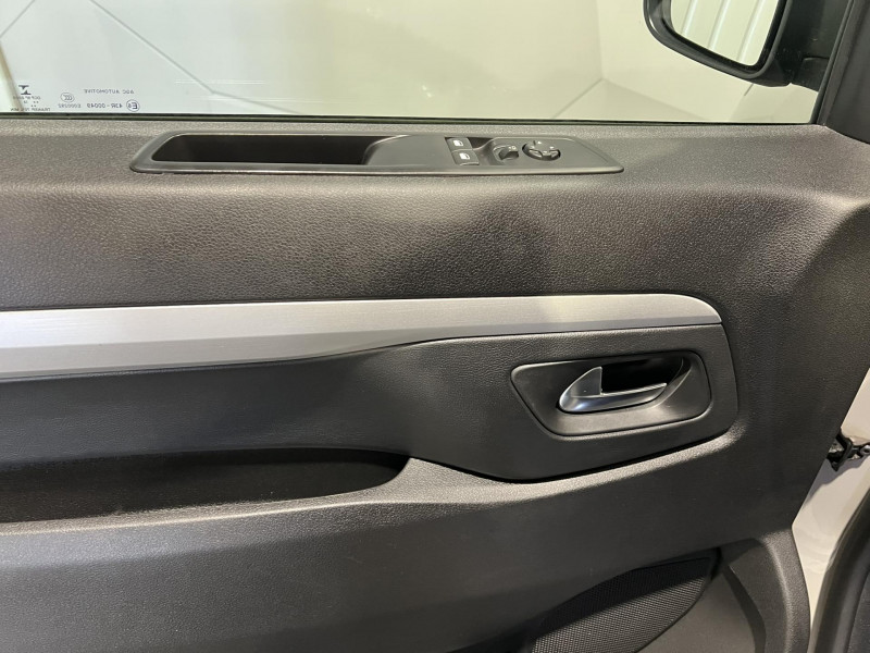 Photo 25 de l'offre de PEUGEOT TRAVELLER M BlueHDi 180ch S&S EAT8 Allure à 29990€ chez VL Auto