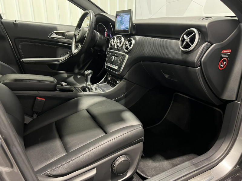 Photo 8 de l'offre de MERCEDES-BENZ CLASSE A 180 Business Edition à 18490€ chez VL Auto