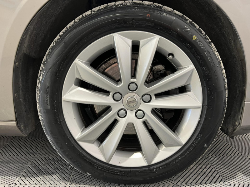 Photo 15 de l'offre de VOLVO V60  D4 190 ch Geartronic 8 Momentum à 25990€ chez VL Auto