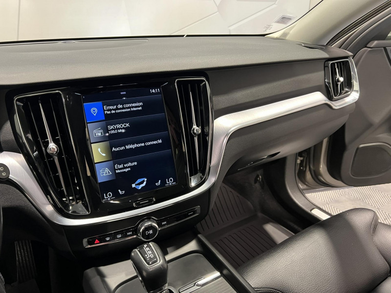 Photo 12 de l'offre de VOLVO V60  D4 190 ch Geartronic 8 Momentum à 25990€ chez VL Auto