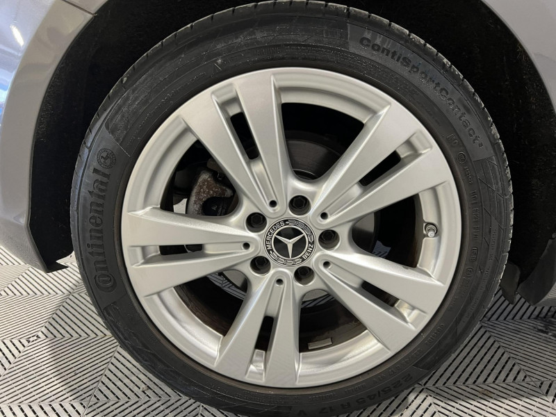 Photo 17 de l'offre de MERCEDES-BENZ CLASSE A 180 Business Edition à 18490€ chez VL Auto