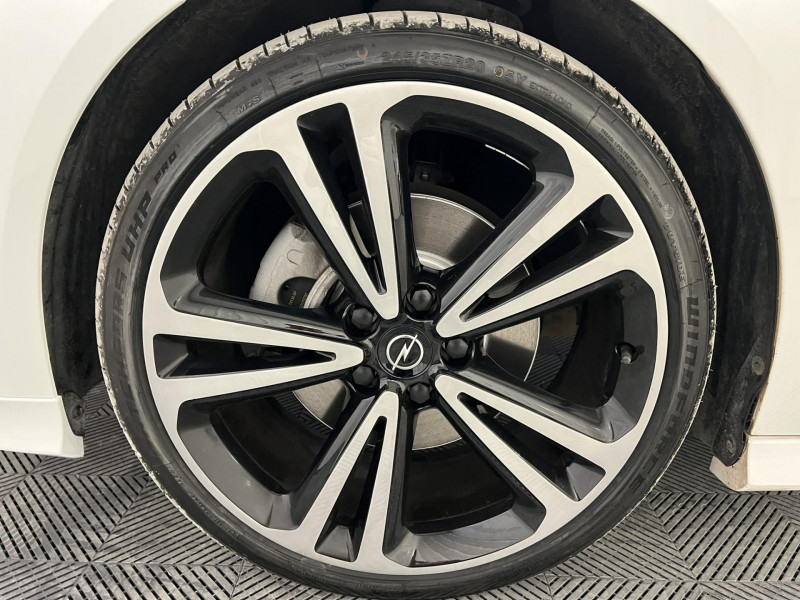 Photo 18 de l'offre de OPEL INSIGNIA Sports Tourer  2.0 Diesel 174 ch BVA8 GS Line Pack à 20990€ chez VL Auto