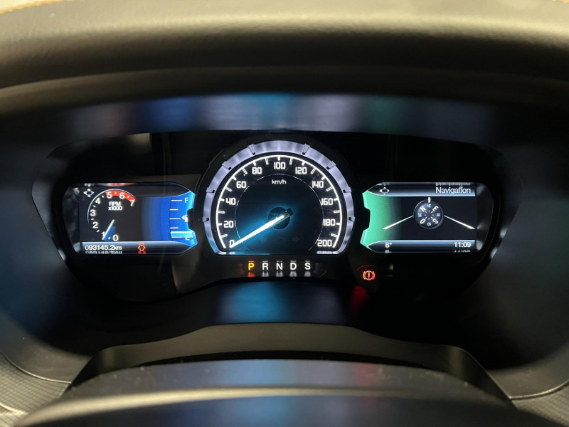 Photo 11 de l'offre de FORD RANGER DOUBLE CABINE 3.2 ECOBLUE 200 4X4 BV6 WILDTRAK à 29990€ chez VL Auto
