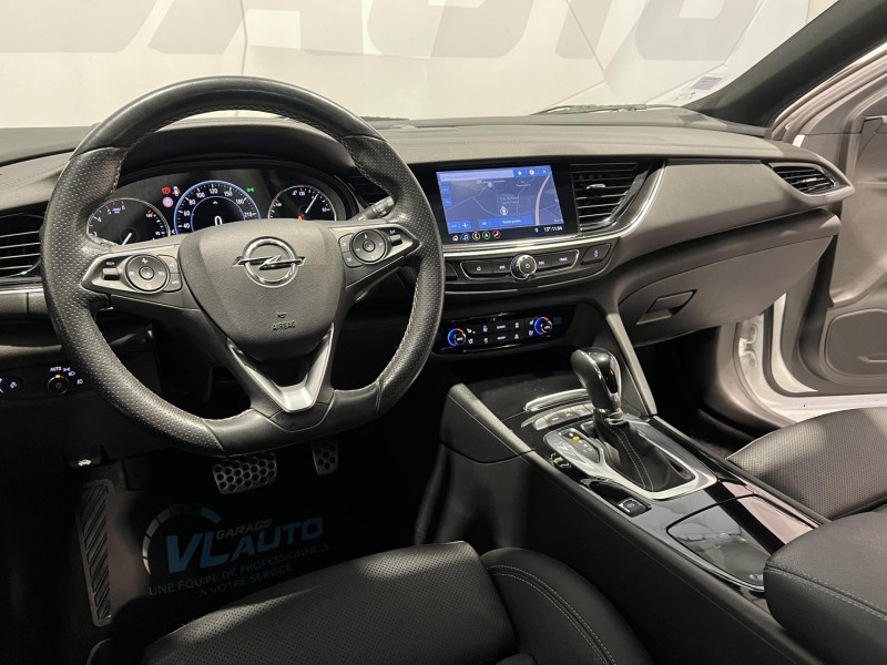Photo 14 de l'offre de OPEL INSIGNIA Sports Tourer  2.0 Diesel 174 ch BVA8 GS Line Pack à 20990€ chez VL Auto