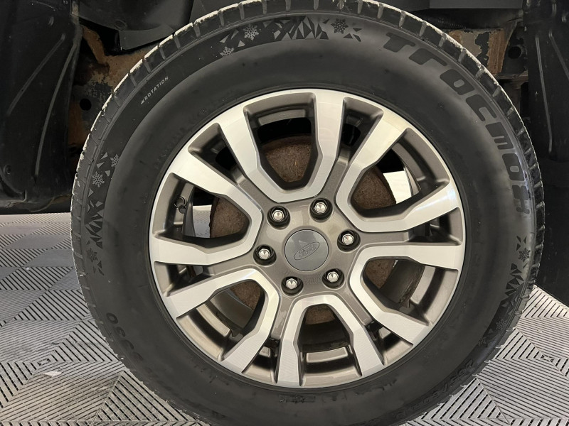 Photo 17 de l'offre de FORD RANGER DOUBLE CABINE 3.2 ECOBLUE 200 4X4 BV6 WILDTRAK à 29990€ chez VL Auto