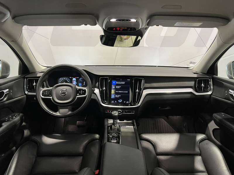 Photo 7 de l'offre de VOLVO V60  D4 190 ch Geartronic 8 Momentum à 25990€ chez VL Auto