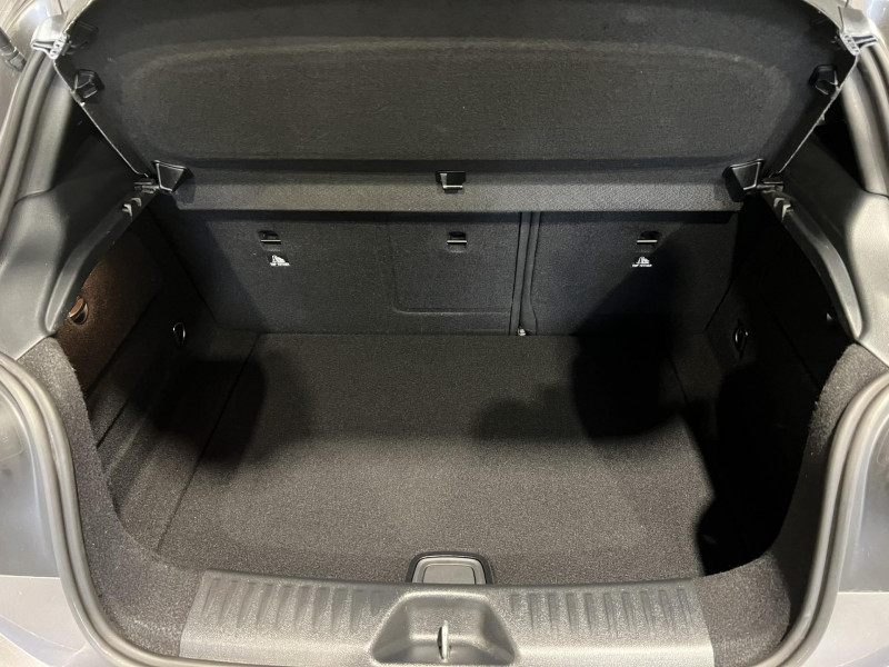 Photo 10 de l'offre de MERCEDES-BENZ CLASSE A 180 Business Edition à 18490€ chez VL Auto