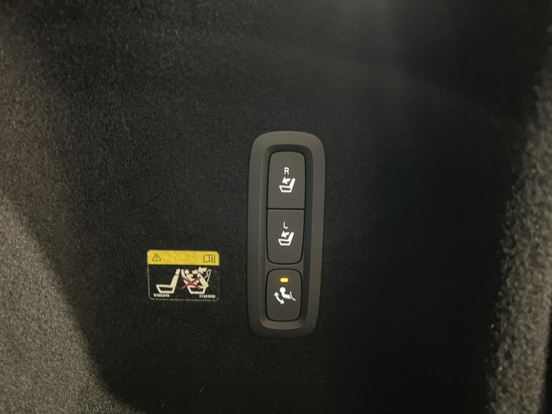 Photo 20 de l'offre de VOLVO V60  D4 190 ch Geartronic 8 Momentum à 25990€ chez VL Auto