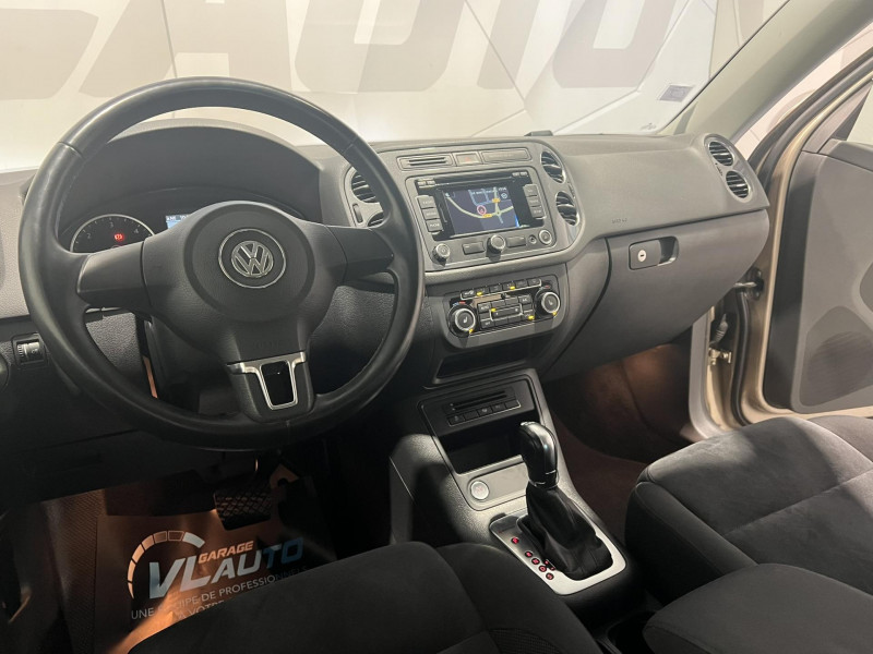 Photo 14 de l'offre de VOLKSWAGEN TIGUAN 2.0 TDI 140 FAP BlueMotion Technology Sportline 4Motion DSG7 à 14990€ chez VL Auto