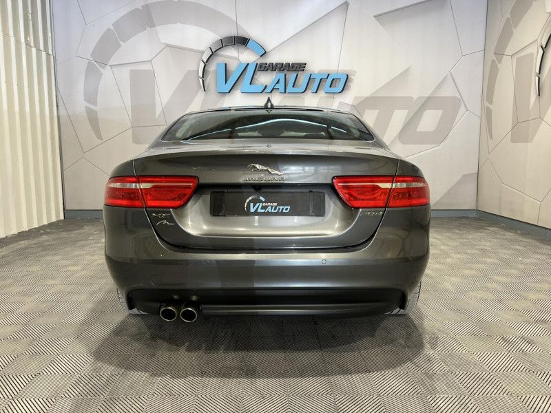 Photo 4 de l'offre de JAGUAR XE  2.0 D - 180 ch BVA AWD Prestige à 17990€ chez VL Auto