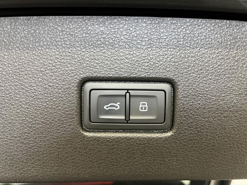 Photo 20 de l'offre de AUDI SQ5 Sportback Quattro 3.0 V6 30 TDI 341 - BVA Tiptronic S  à 41990€ chez VL Auto