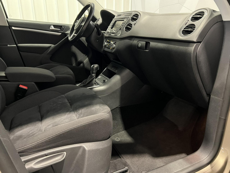 Photo 8 de l'offre de VOLKSWAGEN TIGUAN 2.0 TDI 140 FAP BlueMotion Technology Sportline 4Motion DSG7 à 14990€ chez VL Auto
