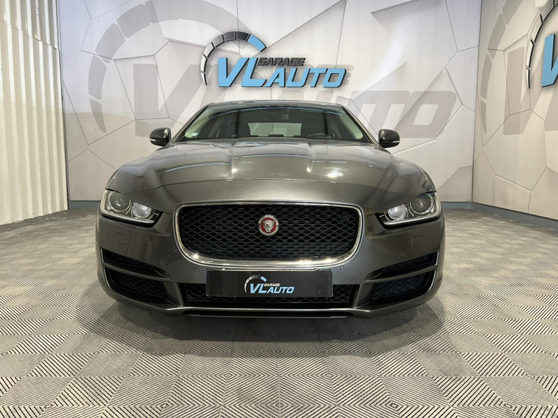 Photo 2 de l'offre de JAGUAR XE  2.0 D - 180 ch BVA AWD Prestige à 17990€ chez VL Auto