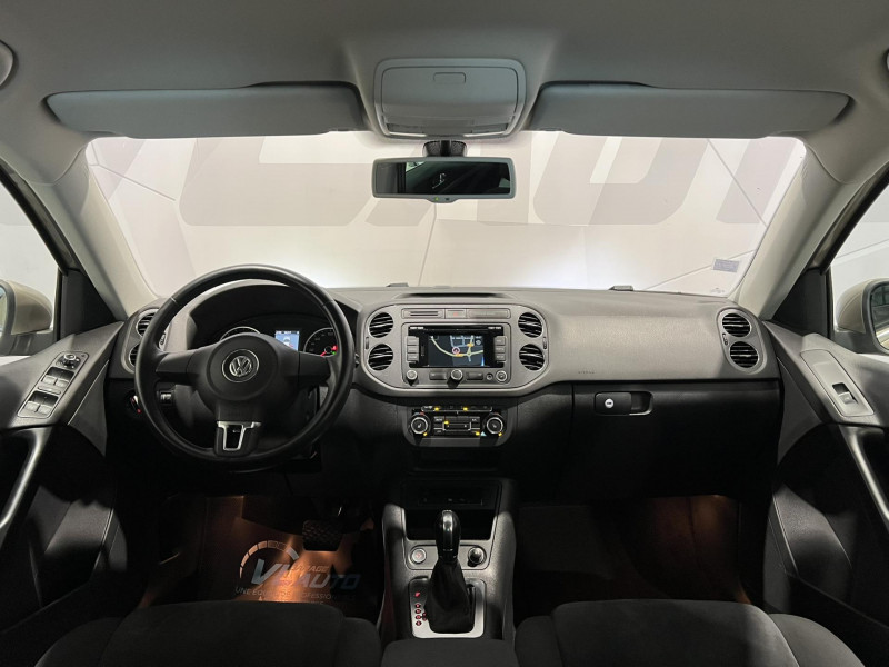 Photo 7 de l'offre de VOLKSWAGEN TIGUAN 2.0 TDI 140 FAP BlueMotion Technology Sportline 4Motion DSG7 à 14990€ chez VL Auto