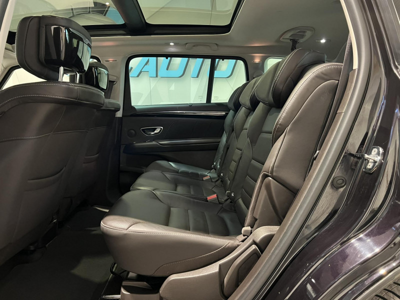 Photo 10 de l'offre de RENAULT ESPACE V dCi 160 Energy Twin Turbo Initiale Paris EDC 7 Places à 17990€ chez VL Auto
