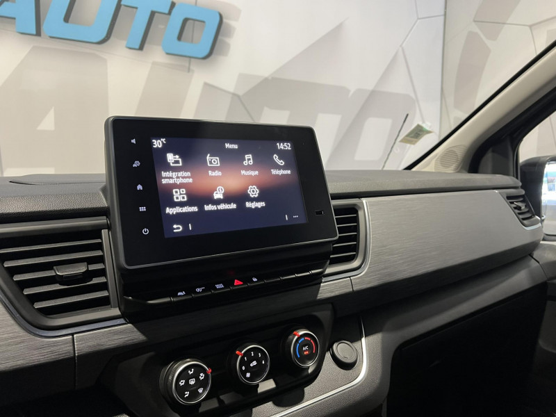 Photo 11 de l'offre de RENAULT TRAFIC Spacenomad 2.0 Blue dCi - 150 - BV EDC  III  Confort+ L1H1 Camping Car à 51990€ chez VL Auto