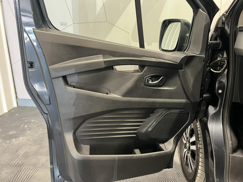 Photo 30 de l'offre de RENAULT TRAFIC Spacenomad 2.0 Blue dCi - 150 - BV EDC  III  Confort+ L1H1 Camping Car à 51990€ chez VL Auto