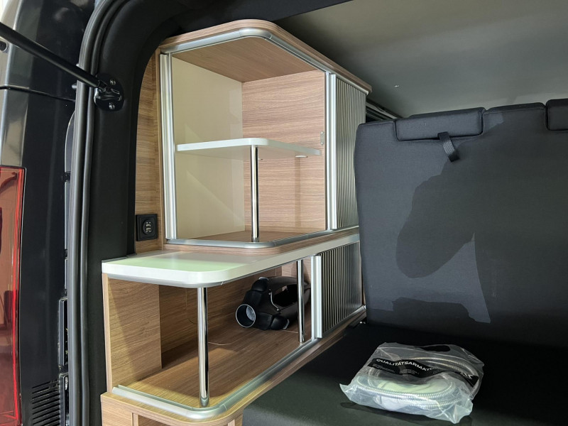 Photo 21 de l'offre de RENAULT TRAFIC Spacenomad 2.0 Blue dCi - 150 - BV EDC  III  Confort+ L1H1 Camping Car à 51990€ chez VL Auto