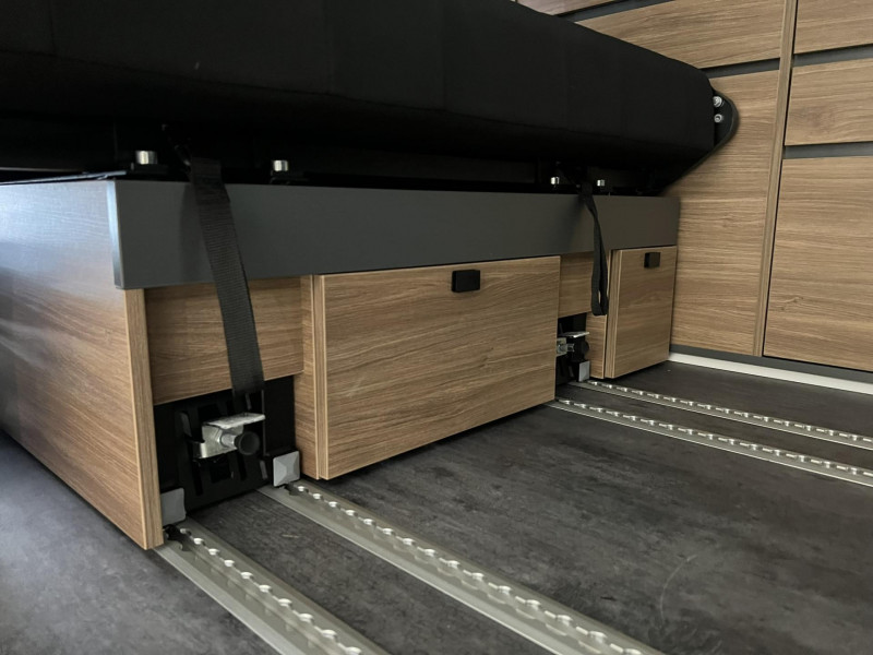 Photo 27 de l'offre de RENAULT TRAFIC Spacenomad 2.0 Blue dCi - 150 - BV EDC  III  Confort+ L1H1 Camping Car à 51990€ chez VL Auto