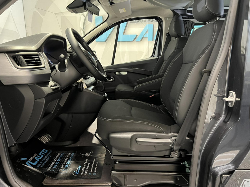 Photo 6 de l'offre de RENAULT TRAFIC Spacenomad 2.0 Blue dCi - 150 - BV EDC  III  Confort+ L1H1 Camping Car à 51990€ chez VL Auto