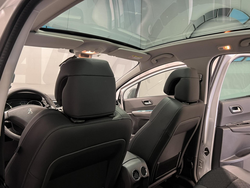 Photo 15 de l'offre de PEUGEOT 3008  1.6 THP 165ch S&S EAT6 Allure à 11990€ chez VL Auto