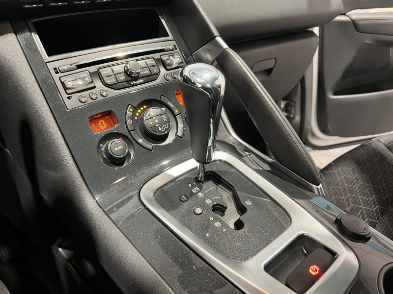 Photo 13 de l'offre de PEUGEOT 3008  1.6 THP 165ch S&S EAT6 Allure à 11990€ chez VL Auto