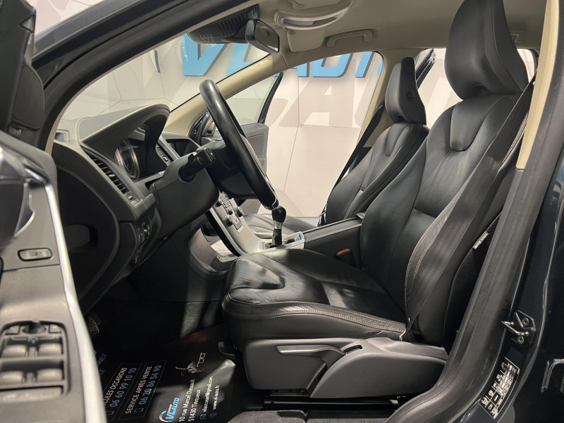 Photo 6 de l'offre de VOLVO XC60  D4 163 ch Stop&Start Momentum à 14990€ chez VL Auto