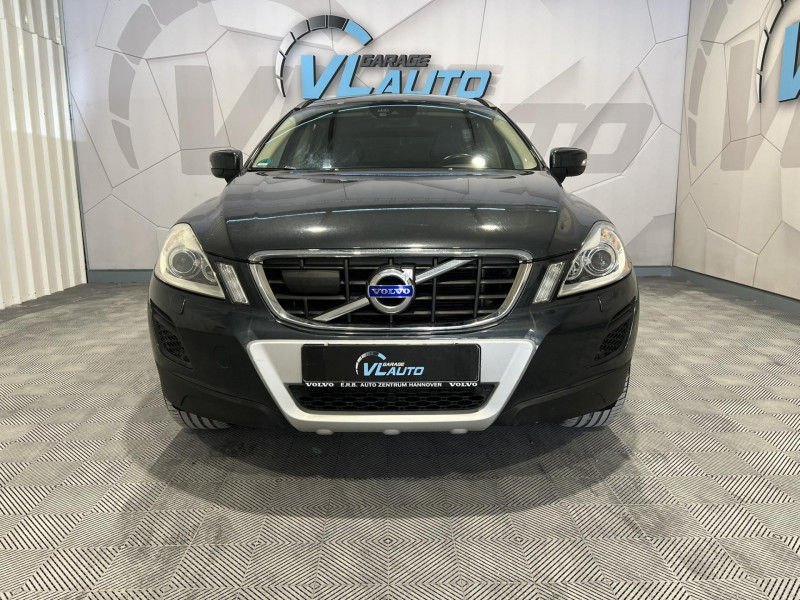 Photo 2 de l'offre de VOLVO XC60  D4 163 ch Stop&Start Momentum à 14990€ chez VL Auto