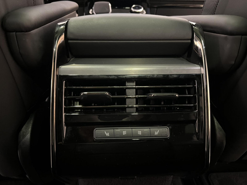 Photo 21 de l'offre de LAND-ROVER RANGE ROVER SPORT P440e 3.0L i6 PHEV 440ch Dynamic SE à 76990€ chez VL Auto