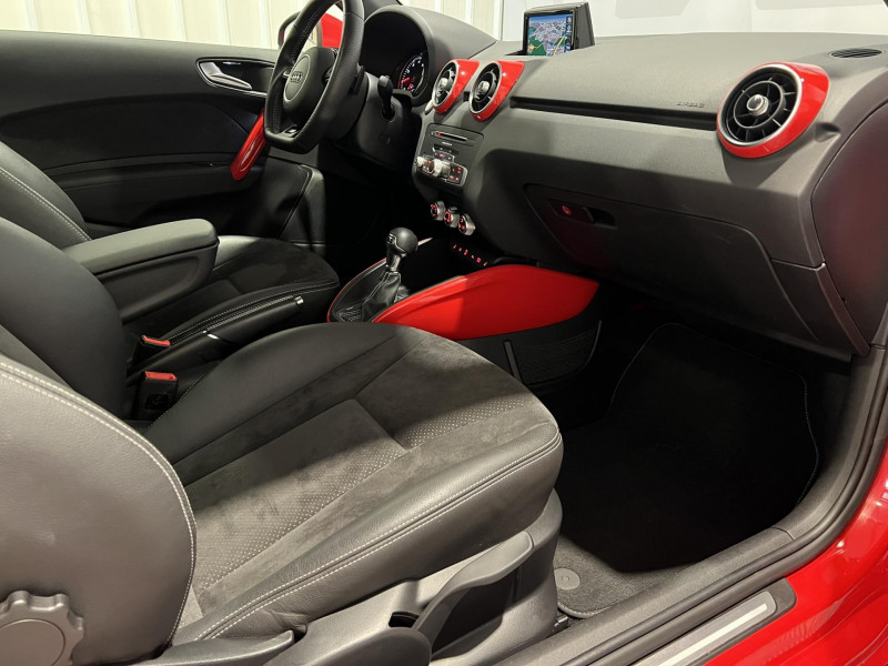 Photo 8 de l'offre de AUDI A1  1.8 TFSI 192 S tronic S line à 18490€ chez VL Auto