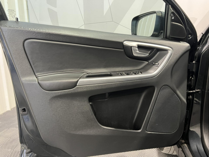 Photo 21 de l'offre de VOLVO XC60  D4 163 ch Stop&Start Momentum à 14990€ chez VL Auto