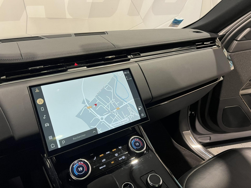 Photo 12 de l'offre de LAND-ROVER RANGE ROVER SPORT P440e 3.0L i6 PHEV 440ch Dynamic SE à 76990€ chez VL Auto