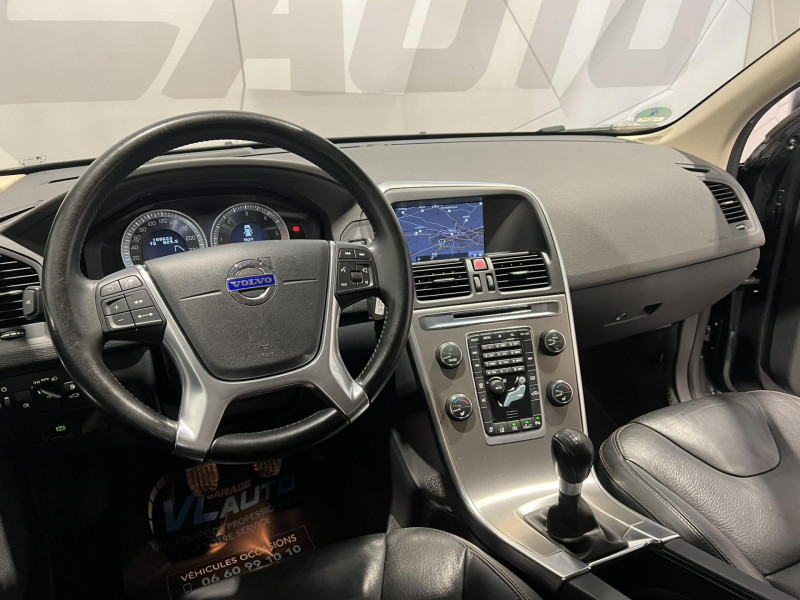Photo 14 de l'offre de VOLVO XC60  D4 163 ch Stop&Start Momentum à 14990€ chez VL Auto