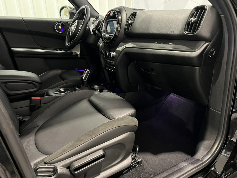 Photo 8 de l'offre de MINI COUNTRYMAN  150 ch BVA8 Cooper D à 18490€ chez VL Auto